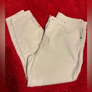 LOFT White Modern Skinny Ankle Jeans